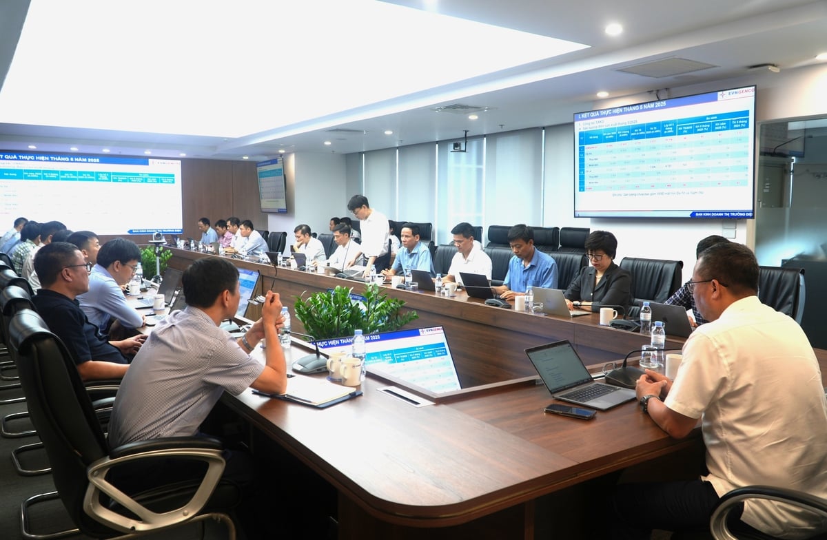 EVNGENCO1 tổ chức họp giao ban triển khai các nhiệm vụ trọng tâm tháng 6. Ảnh: EVNGENCO1.
