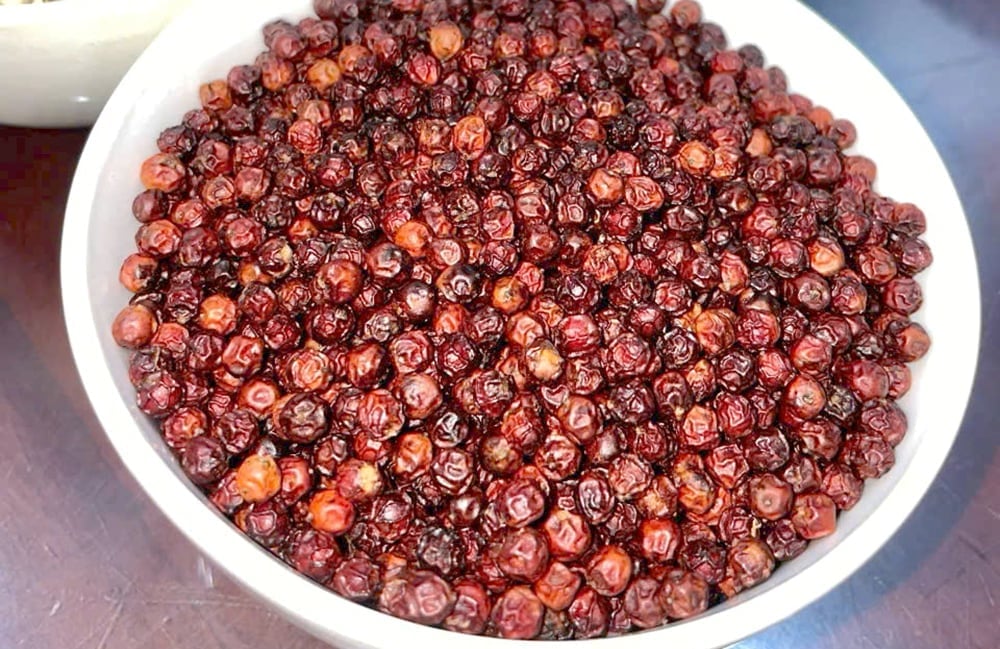 Vietnamese pepper exports to the United States fell during the initial four months of this year. Photo: Son Trang.