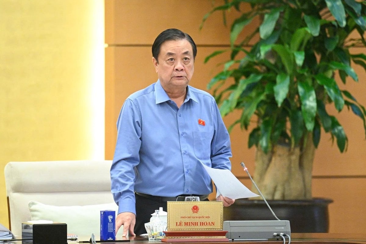 Phó Chủ tịch Quốc hội Lê Minh Hoan điều hành phiên họp của Ủy ban Thường vụ Quốc hội thảo luận về việc tiếp thu, giải trình, chỉnh lý dự thảo Luật Hóa chất (sửa đổi). Ảnh: Hồ Long. Phó Chủ tịch Quốc hội Lê Minh Hoan điều hành phiên họp của Ủy ban Thường vụ Quốc hội thảo luận về việc tiếp thu, giải trình, chỉnh lý dự thảo Luật Hóa chất (sửa đổi). Ảnh: Hồ Long.