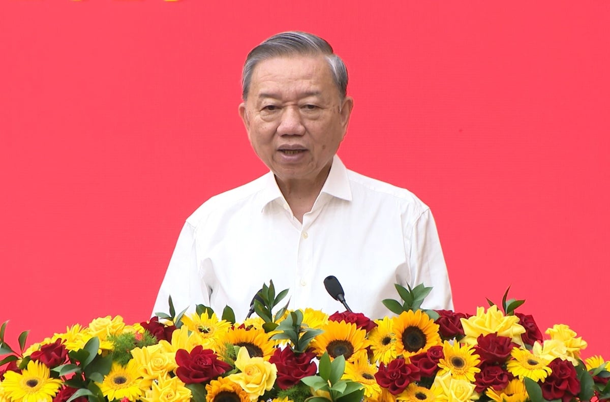 Tổng Bí thư Tô Lâm phát biểu chỉ đạo tại buổi làm việc với Tỉnh ủy Kiên Giang và An Giang. Ảnh: Trung Chánh. Tổng Bí thư Tô Lâm phát biểu chỉ đạo tại buổi làm việc với Tỉnh ủy Kiên Giang và An Giang. Ảnh: Trung Chánh.