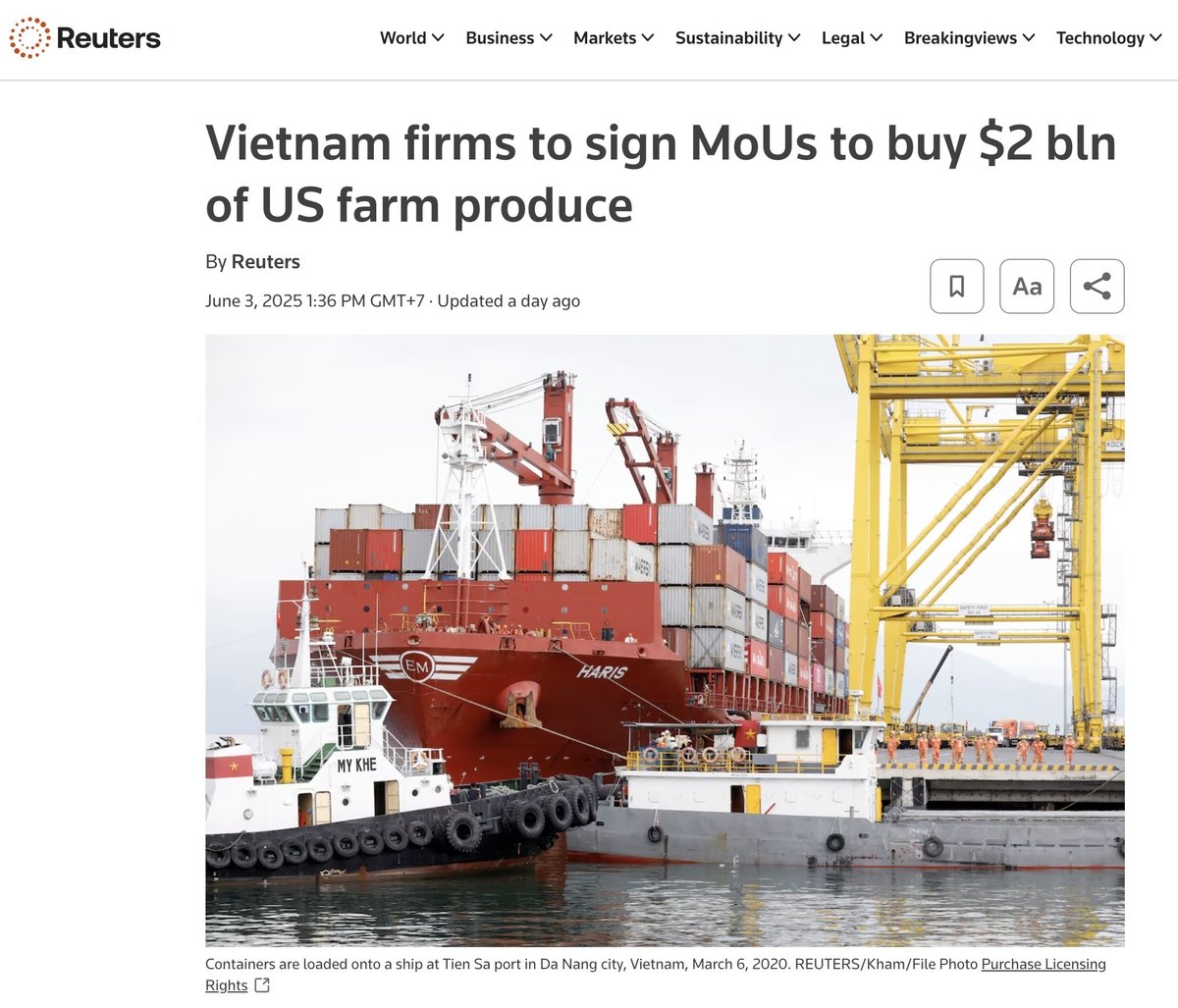 Reuters đưa tin 'Các doanh nghiệp Việt Nam ký biên bản ghi nhớ mua 2 tỷ USD nông sản Mỹ' ngày 3/6. Ảnh chụp màn hình. Reuters đưa tin 'Các doanh nghiệp Việt Nam ký biên bản ghi nhớ mua 2 tỷ USD nông sản Mỹ' ngày 3/6. Ảnh chụp màn hình.