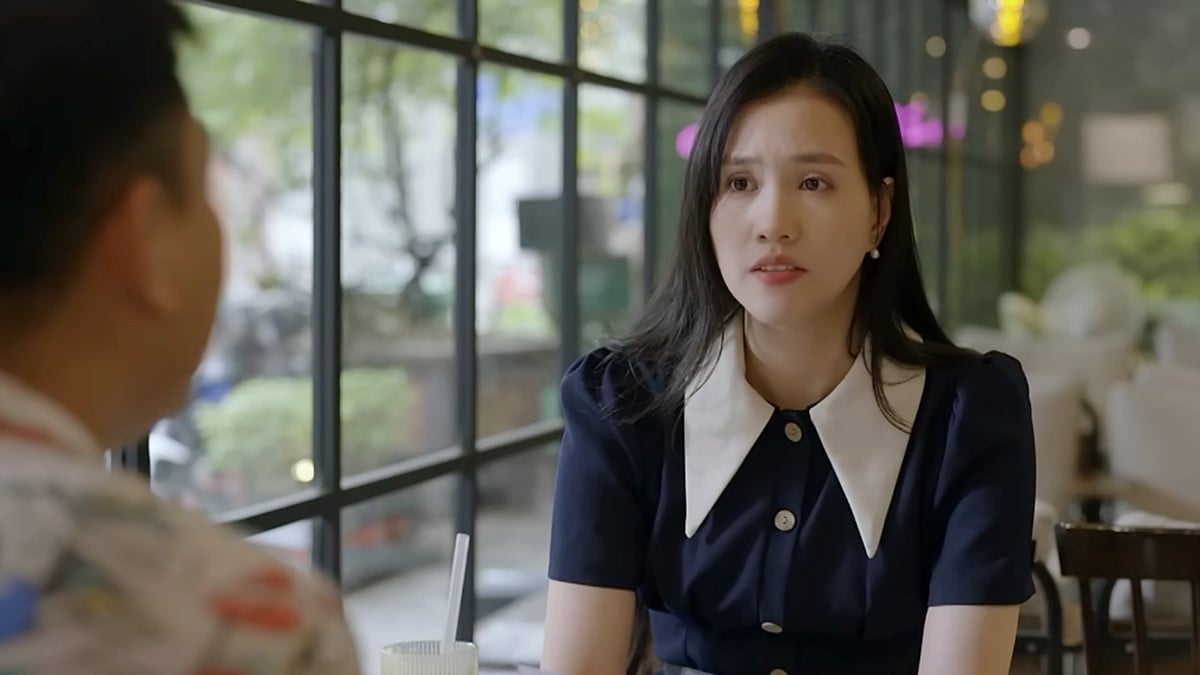 Tuyết tỏ ra dè chừng với Xuân. Ảnh CMH Tuyết tỏ ra dè chừng với Xuân. Ảnh CMH