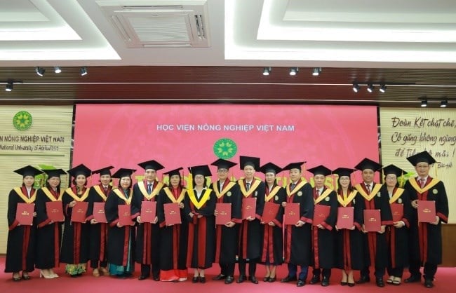 Theo kế hoạch tuyển sinh đào tạo trình độ tiến sĩ năm 2025, Học viện Nông nghiệp Việt Nam sẽ tuyển sinh 120 chỉ tiêu với các ngành. Ảnh: VNUA Theo kế hoạch tuyển sinh đào tạo trình độ tiến sĩ năm 2025, Học viện Nông nghiệp Việt Nam sẽ tuyển sinh 120 chỉ tiêu với các ngành. Ảnh: VNUA