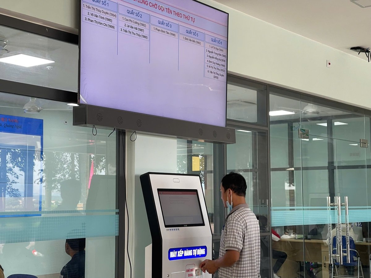 Ứng dụng công nghệ thông tin sẽ được đẩy mạnh trong tổ chức các hoạt động giao dịch việc làm. Ảnh: Võ Hà. Ứng dụng công nghệ thông tin sẽ được đẩy mạnh trong tổ chức các hoạt động giao dịch việc làm. Ảnh: Võ Hà.