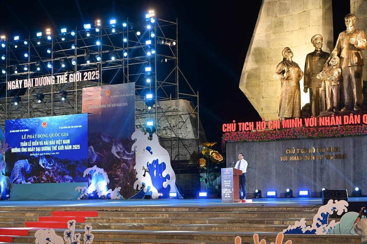 Toàn cảnh buổi Lễ phát động Tuần lễ Biển và Hải đảo Việt Nam 2025. Ảnh: Tùng Đinh. Toàn cảnh buổi Lễ phát động Tuần lễ Biển và Hải đảo Việt Nam 2025. Ảnh: Tùng Đinh.