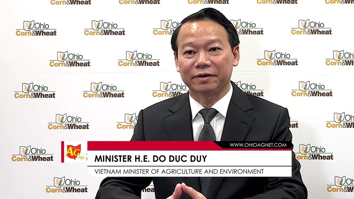 Bộ trưởng Đỗ Đức Duy trả lời họp báo sau Diễn đàn kết nối doanh nghiệp nông nghiệp Việt Nam - Ohio ngày 4/6. Ảnh: Đài Ohio Ag.