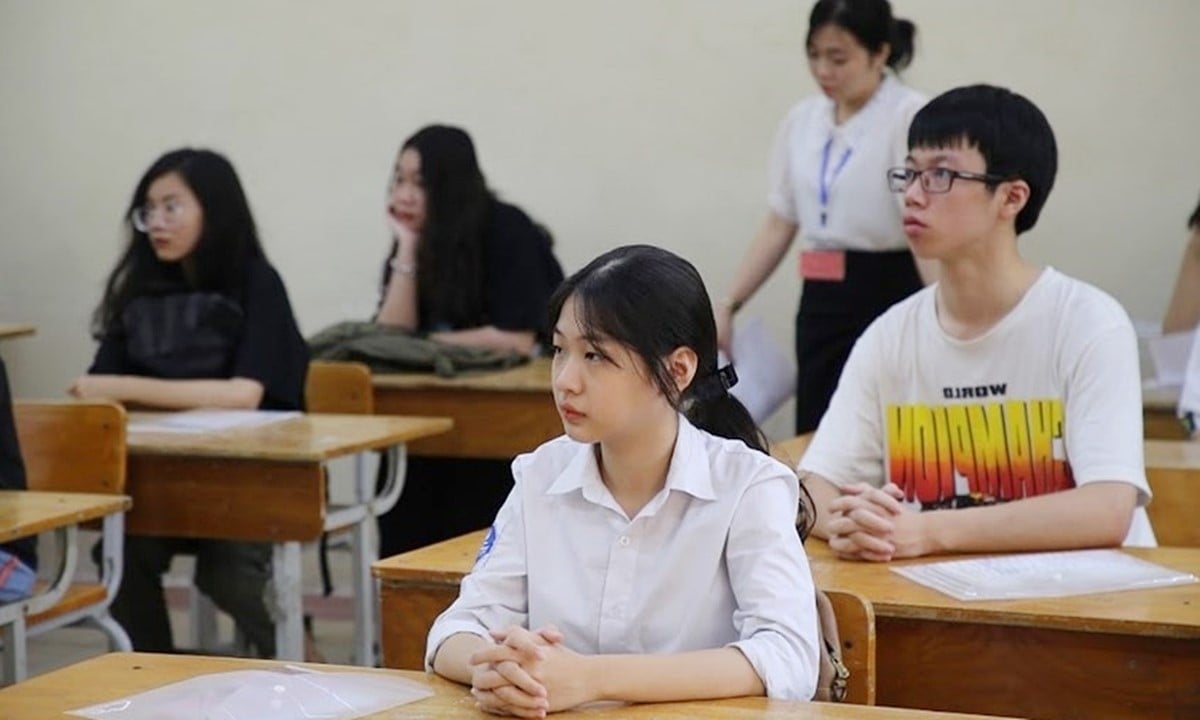 Gần 103.000 học sinh thi vào lớp 10 THPT năm 2025 tại Hà Nội đã bắt đầu thi môn Ngữ văn Gần 103.000 học sinh thi vào lớp 10 THPT năm 2025 tại Hà Nội đã bắt đầu thi môn Ngữ văn