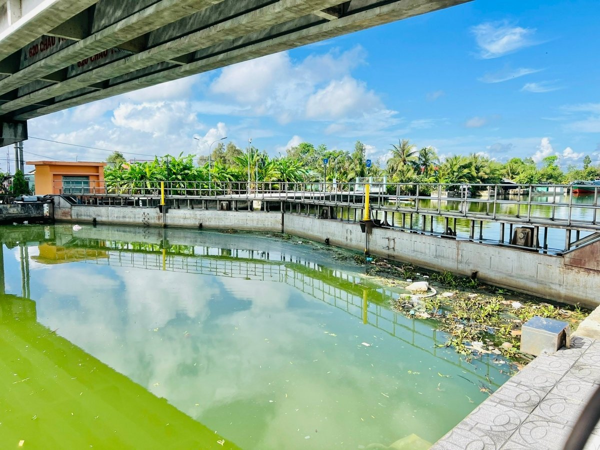 Tỉnh Bạc Liêu cảnh báo mưa lớn, nguy cơ ngập lụt tại vùng trũng thấp. Ảnh: Trọng Linh. Tỉnh Bạc Liêu cảnh báo mưa lớn, nguy cơ ngập lụt tại vùng trũng thấp. Ảnh: Trọng Linh.