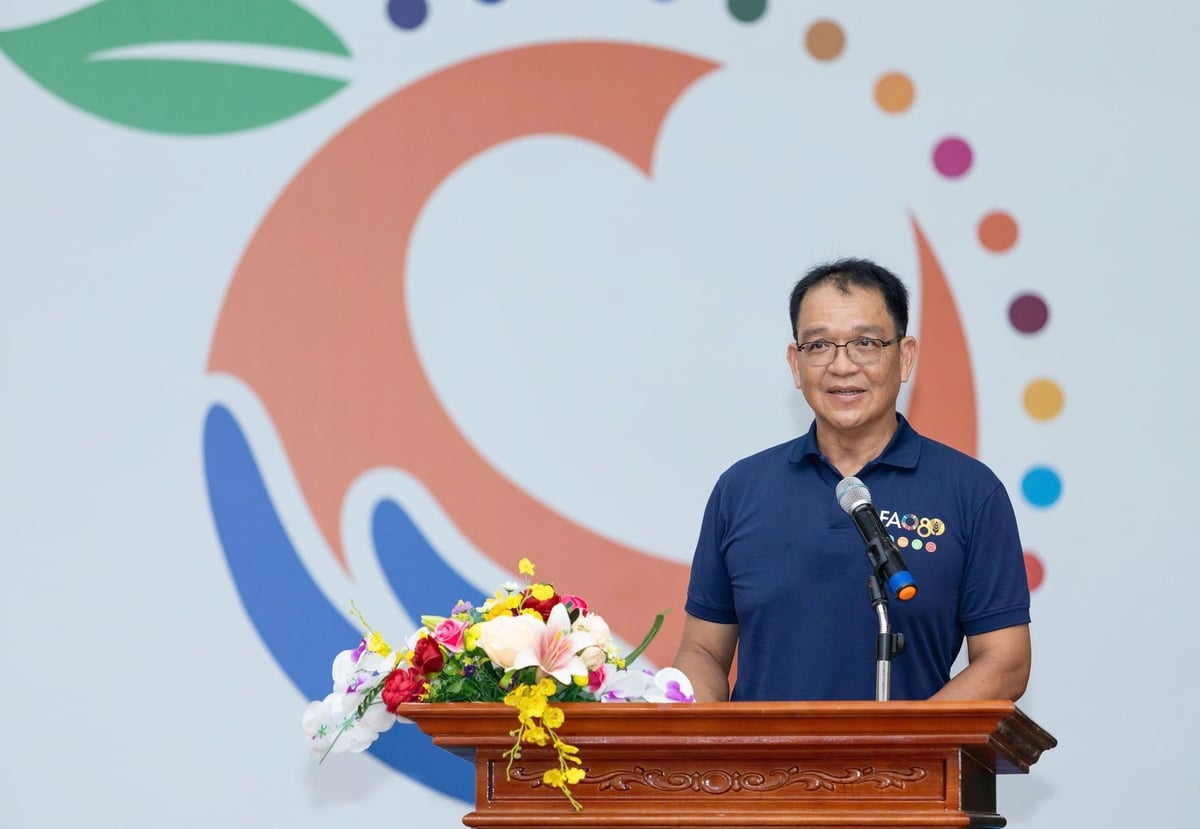 TS. Pawin Padungtod, Điều phối viên Kỹ thuật cấp cao, FAO Việt Nam, nhấn mạnh việc giám sát chặt chẽ theo chuỗi và tăng cường các tiêu chuẩn an toàn thực phẩm. Ảnh: BTC. 