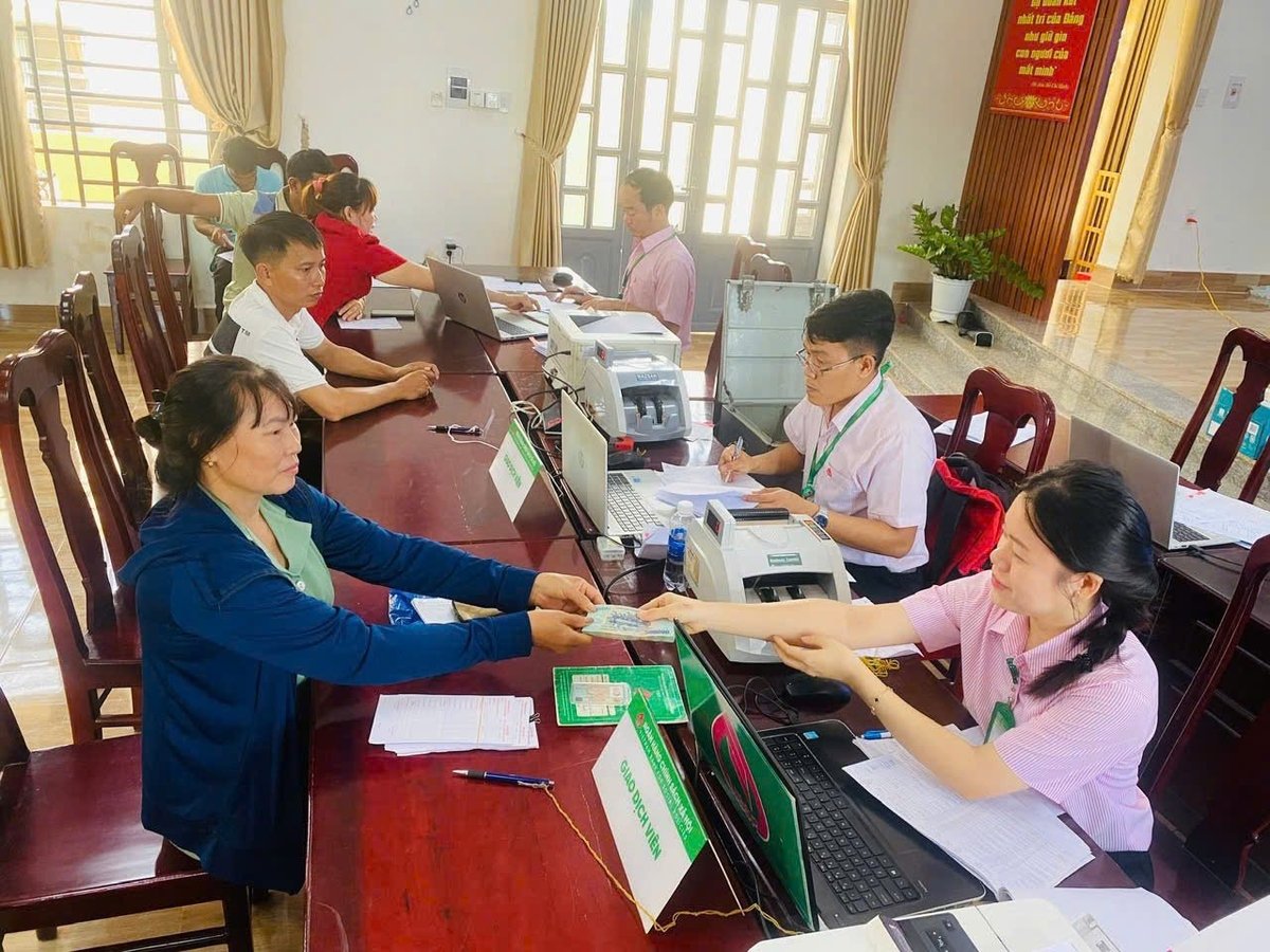 Từ những khoản vay giải quyết việc làm, hàng nghìn hộ dân ở Bình Phước đã có cơ hội vươn lên thoát nghèo. Ảnh: Trần Trung. Từ những khoản vay giải quyết việc làm, hàng nghìn hộ dân ở Bình Phước đã có cơ hội vươn lên thoát nghèo. Ảnh: Trần Trung.