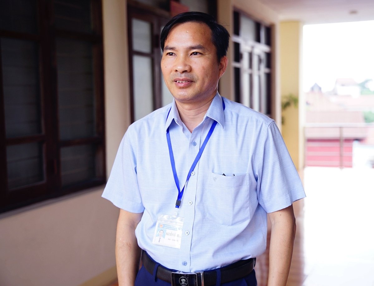 Ông Nguyễn Văn Huyên, Phó Giám đốc Trung tâm Dịch vụ Việc làm tỉnh Thái Nguyên. Ảnh: Linh Linh. Ông Nguyễn Văn Huyên, Phó Giám đốc Trung tâm Dịch vụ Việc làm tỉnh Thái Nguyên. Ảnh: Linh Linh.