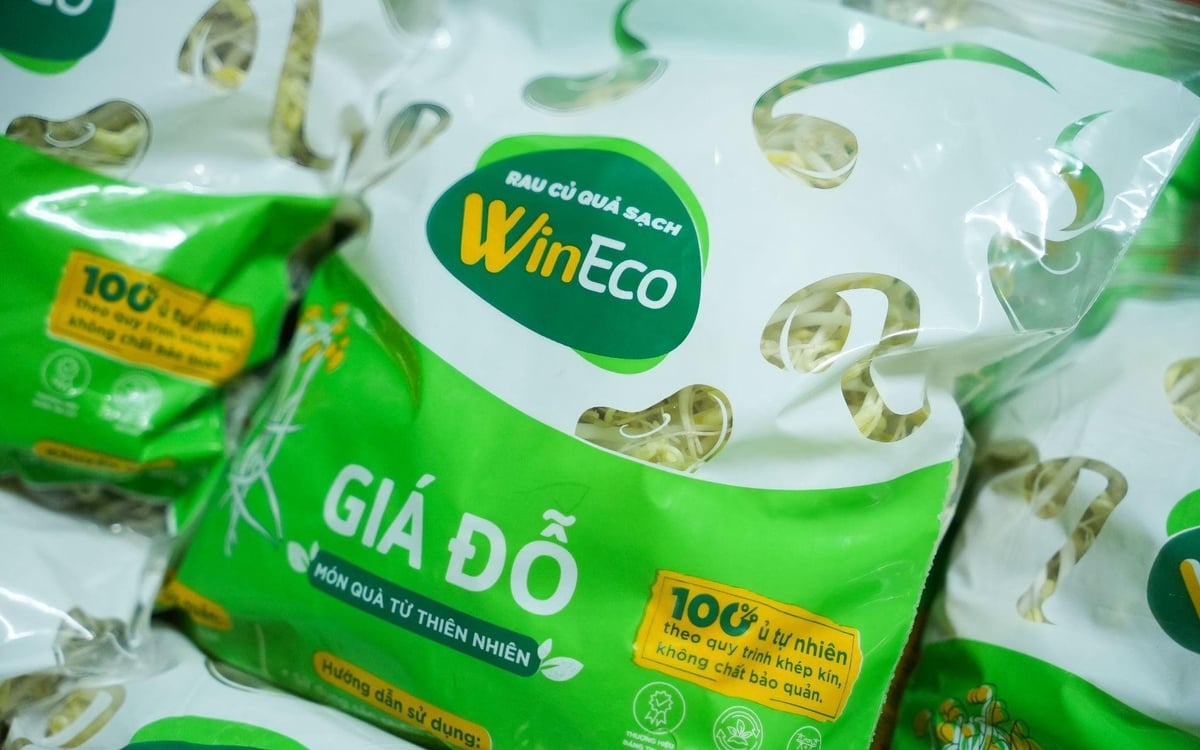 Giá đỗ WinEco đóng gói tại nguồn, có thể truy xuất lô sản xuất và hạn sử dụng, phân phối toàn hệ thống WinMart/WinMart+. Giá đỗ WinEco đóng gói tại nguồn, có thể truy xuất lô sản xuất và hạn sử dụng, phân phối toàn hệ thống WinMart/WinMart+.