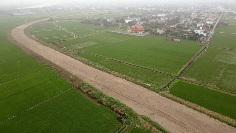 Tuyến đường từ thành phố Thái Bình đến Cầu Nghìn. Ảnh minh họa. Tuyến đường từ thành phố Thái Bình đến Cầu Nghìn. Ảnh minh họa.