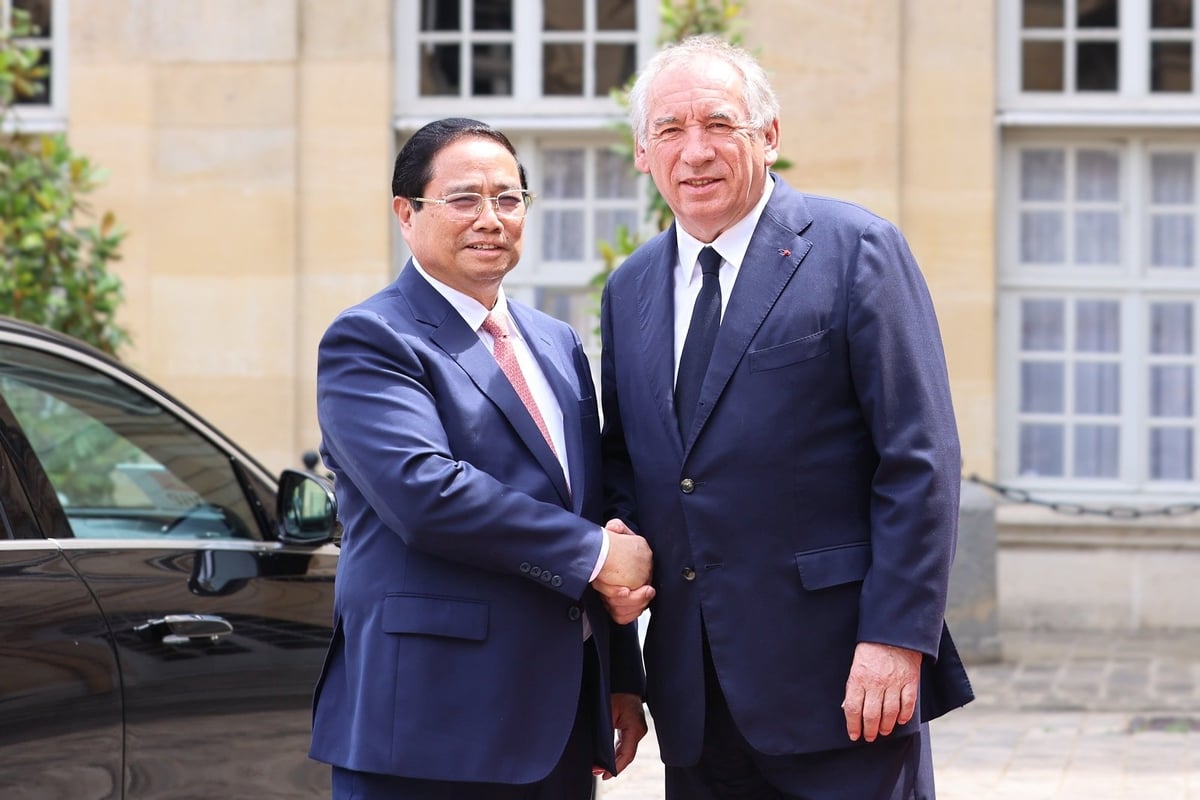 Thủ tướng Phạm Minh Chính và Thủ tướng Pháp Francois Bayrou. Ảnh: VGP. Thủ tướng Phạm Minh Chính và Thủ tướng Pháp Francois Bayrou. Ảnh: VGP.