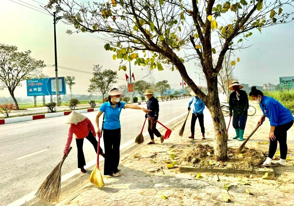 Hội phụ nữ tích cực tham gia hoạt động bảo vệ môi trường. Ảnh: Hoàng Châu. Hội phụ nữ tích cực tham gia hoạt động bảo vệ môi trường. Ảnh: Hoàng Châu.