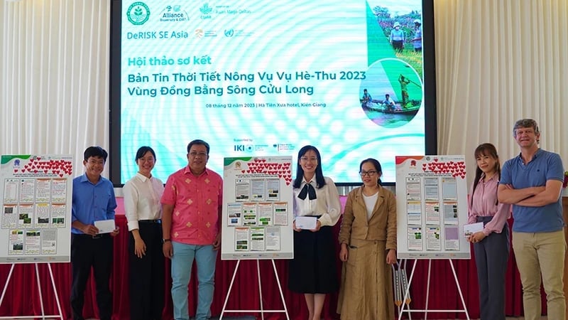 Bản tin thời tiết nông vụ của các tỉnh Bạc Liêu, An Giang và Kiên Giang được Tổ kỹ thuật bầu chọn là các bản tin hiệu quả vào năm 2023. Ảnh: CIAT. Bản tin thời tiết nông vụ của các tỉnh Bạc Liêu, An Giang và Kiên Giang được Tổ kỹ thuật bầu chọn là các bản tin hiệu quả vào năm 2023. Ảnh: CIAT.