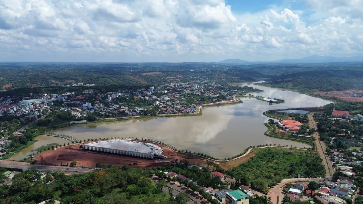 Các công trình đầu tư công trọng điểm ở tỉnh Đắk Nông bị ảnh hưởng tiến độ do giá vật liệu xây dựngtawng cao. Ảnh: Phạm Hoài. Các công trình đầu tư công trọng điểm ở tỉnh Đắk Nông bị ảnh hưởng tiến độ do giá vật liệu xây dựngtawng cao. Ảnh: Phạm Hoài.