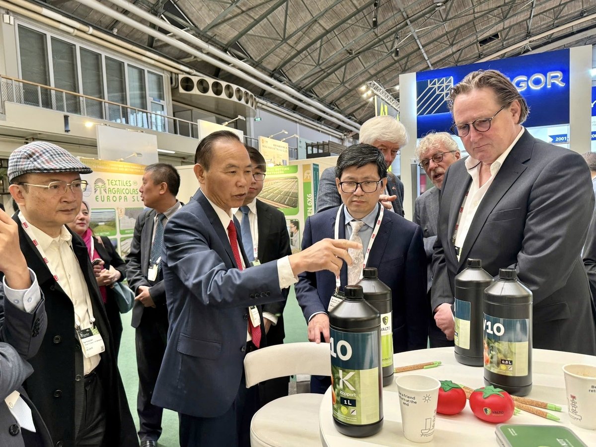 Trong khuôn khổ chuyến công tác tại Hà Lan, Thứ trưởng Phùng Đức Tiến đã tham dự Triển lãm GreenTech Amsterdam 2025. Ảnh: ICD. Trong khuôn khổ chuyến công tác tại Hà Lan, Thứ trưởng Phùng Đức Tiến đã tham dự Triển lãm GreenTech Amsterdam 2025. Ảnh: ICD.