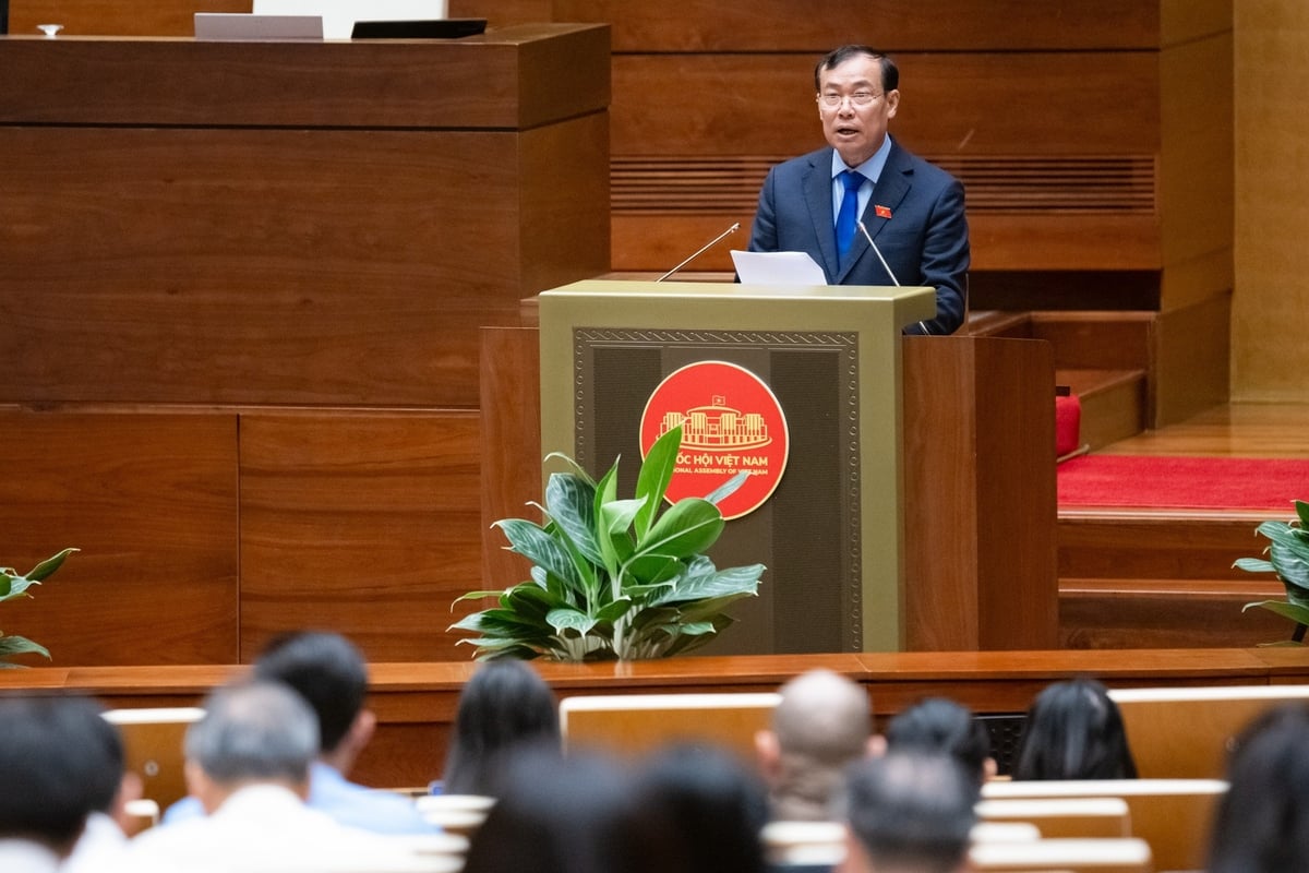 Chủ nhiệm Ủy ban Quốc phòng, An ninh và Đối ngoại Lê Tấn Tới. Ảnh: Quochoi. Chủ nhiệm Ủy ban Quốc phòng, An ninh và Đối ngoại Lê Tấn Tới. Ảnh: Quochoi.