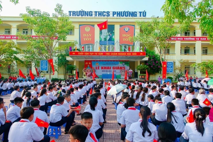 Trường THCS Phương Tú. Ảnh: Unghoa.gov.vn. Trường THCS Phương Tú. Ảnh: Unghoa.gov.vn.