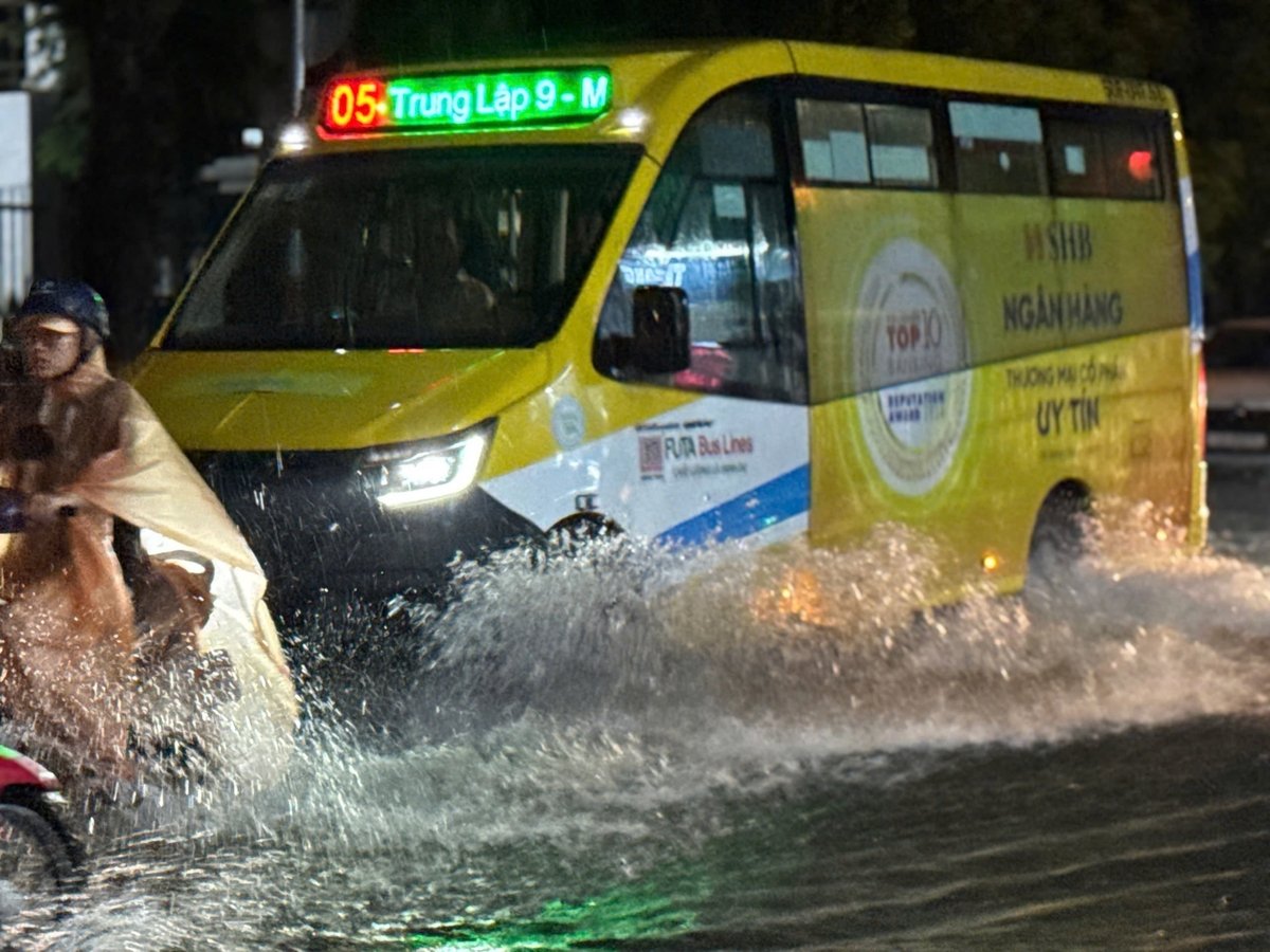 Dự báo trong 24h tới, Đà Nẵng tiếp tục có mưa vừa, có nơi mưa to đến rất to. Ảnh: Lan Anh Dự báo trong 24h tới, Đà Nẵng tiếp tục có mưa vừa, có nơi mưa to đến rất to. Ảnh: Lan Anh