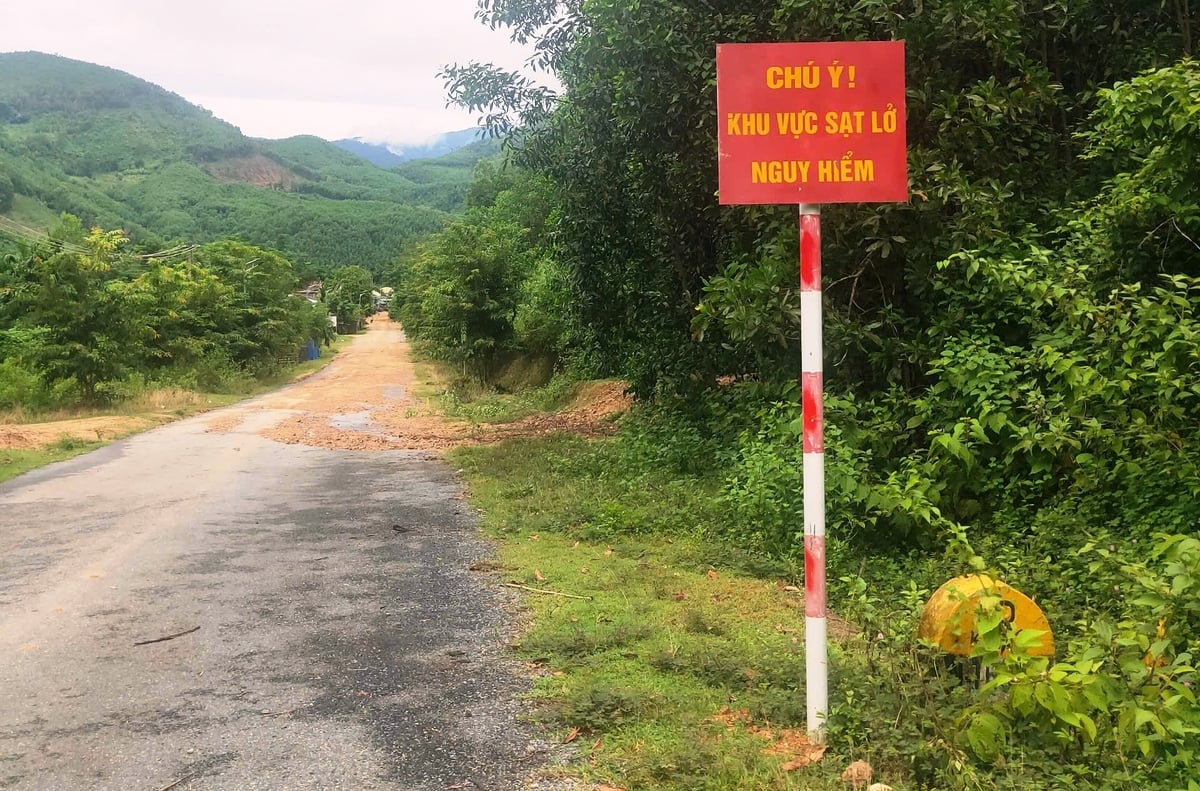 Tại nhiều huyện miền núi của Quảng Ngãi có nguy cơ xảy ra lũ quét, sạt lở do bão. Ảnh: Võ Hà. Tại nhiều huyện miền núi của Quảng Ngãi có nguy cơ xảy ra lũ quét, sạt lở do bão. Ảnh: Võ Hà.