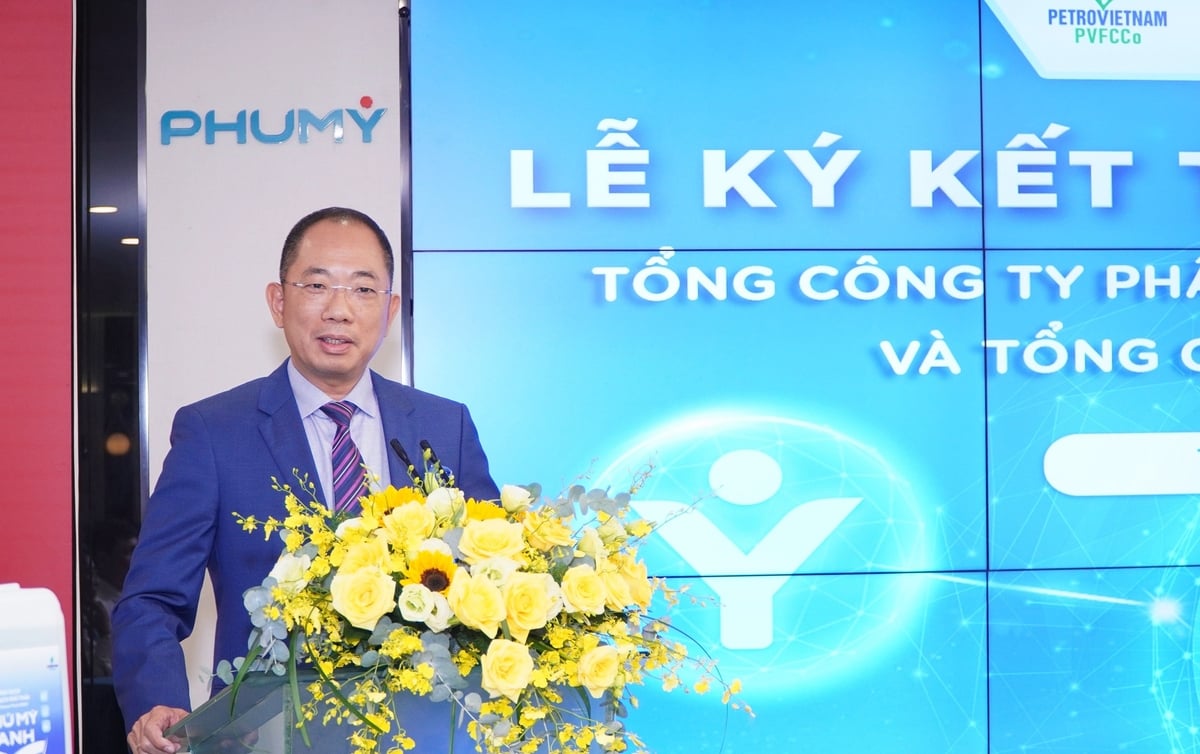 Ông Cao Hoài Dương, Chủ tịch Hội đồng quản trị PVOIL phát biểu tại Lễ ký kết. Ảnh: Đình Khôi. Ông Cao Hoài Dương, Chủ tịch Hội đồng quản trị PVOIL phát biểu tại Lễ ký kết. Ảnh: Đình Khôi.