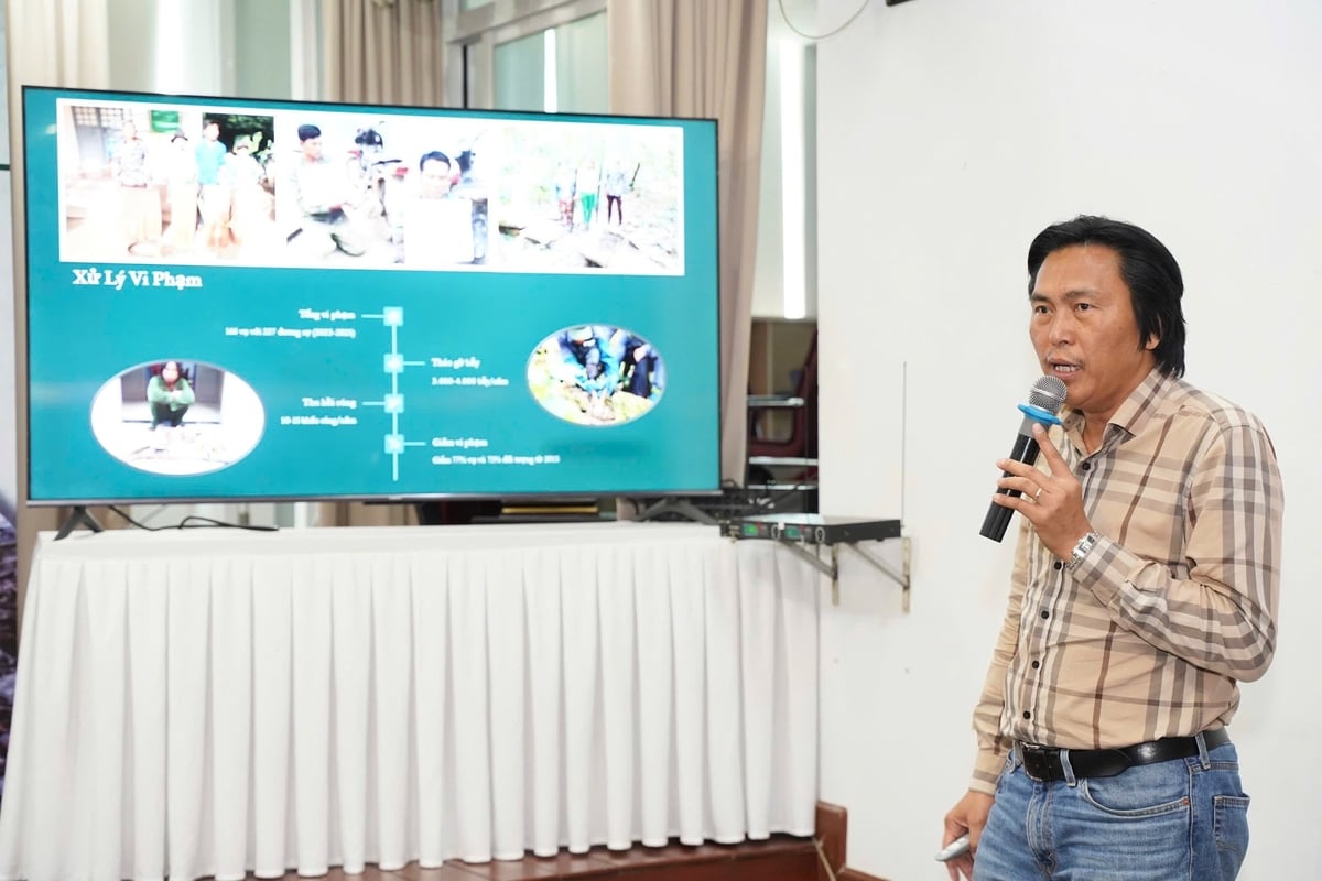 Ông Phạm Xuân Thịnh - Giám đốc Vườn quốc gia Cát Tiên chia sẻ tại tọa đàm. Ảnh: Đình Du. Ông Phạm Xuân Thịnh - Giám đốc Vườn quốc gia Cát Tiên chia sẻ tại tọa đàm. Ảnh: Đình Du.