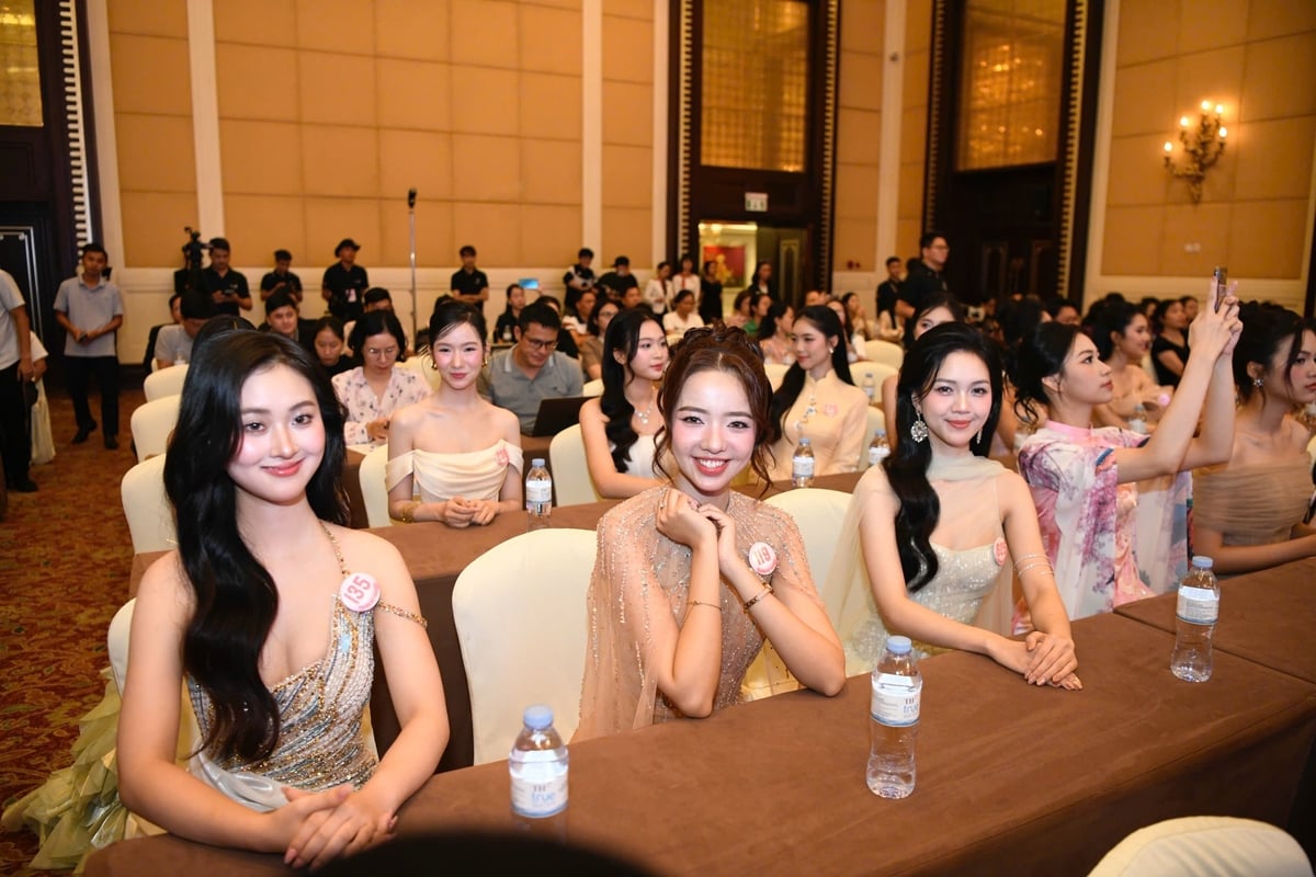Thời gian mới của đêm chung kết là vào 20h ngày 27/6. Ảnh: Ngọc Dinh. Thời gian mới của đêm chung kết là vào 20h ngày 27/6. Ảnh: Ngọc Dinh.