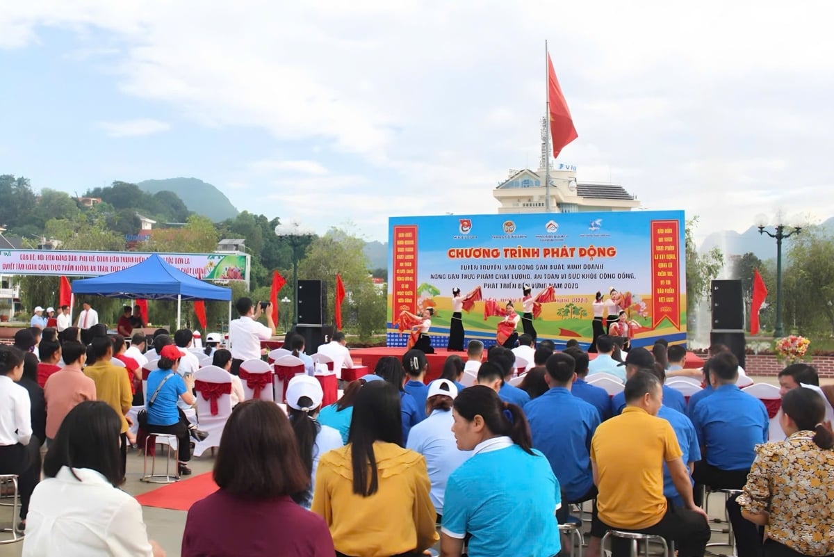 Toàn cảnh chương trình phát động. Ảnh: Văn Ngọc. Toàn cảnh chương trình phát động. Ảnh: Văn Ngọc.