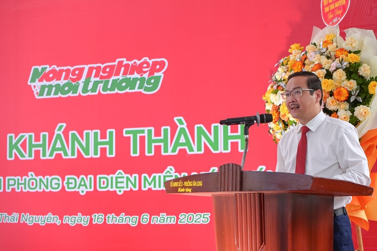 Tổng Biên tập Báo Nông nghiệp và Môi trường phát biểu tại buổi lễ. Ảnh: Tùng Đinh. Tổng Biên tập Báo Nông nghiệp và Môi trường phát biểu tại buổi lễ. Ảnh: Tùng Đinh.