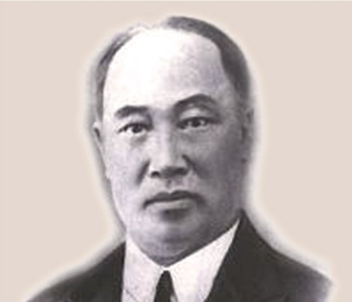 Ông Bạch Thái Bưởi - người lập ra tờ Khai Hóa.