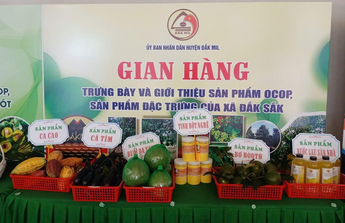 Huyện Đắk Mil đã ban hành kế hoạch tổng thể và các kế hoạch hằng năm để triển khai đồng bộ chương trình OCOP. Ảnh: PH. Huyện Đắk Mil đã ban hành kế hoạch tổng thể và các kế hoạch hằng năm để triển khai đồng bộ chương trình OCOP. Ảnh: PH.