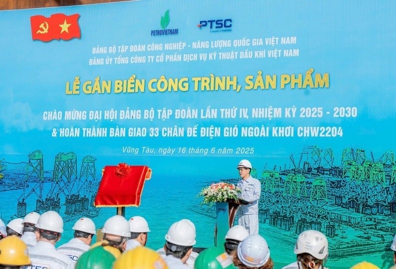 Ông Trần Hồ Bắc – Tổng Giám đốc PTSC phát biểu tại buổi lễ. Ảnh: Petrovietnam. Ông Trần Hồ Bắc – Tổng Giám đốc PTSC phát biểu tại buổi lễ. Ảnh: Petrovietnam.