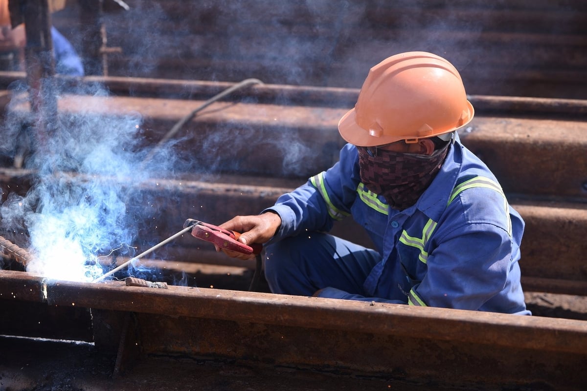 Mức hưởng trợ cấp thất nghiệp giữ nguyên 60%. Ảnh: Tùng Đinh. Mức hưởng trợ cấp thất nghiệp giữ nguyên 60%. Ảnh: Tùng Đinh.