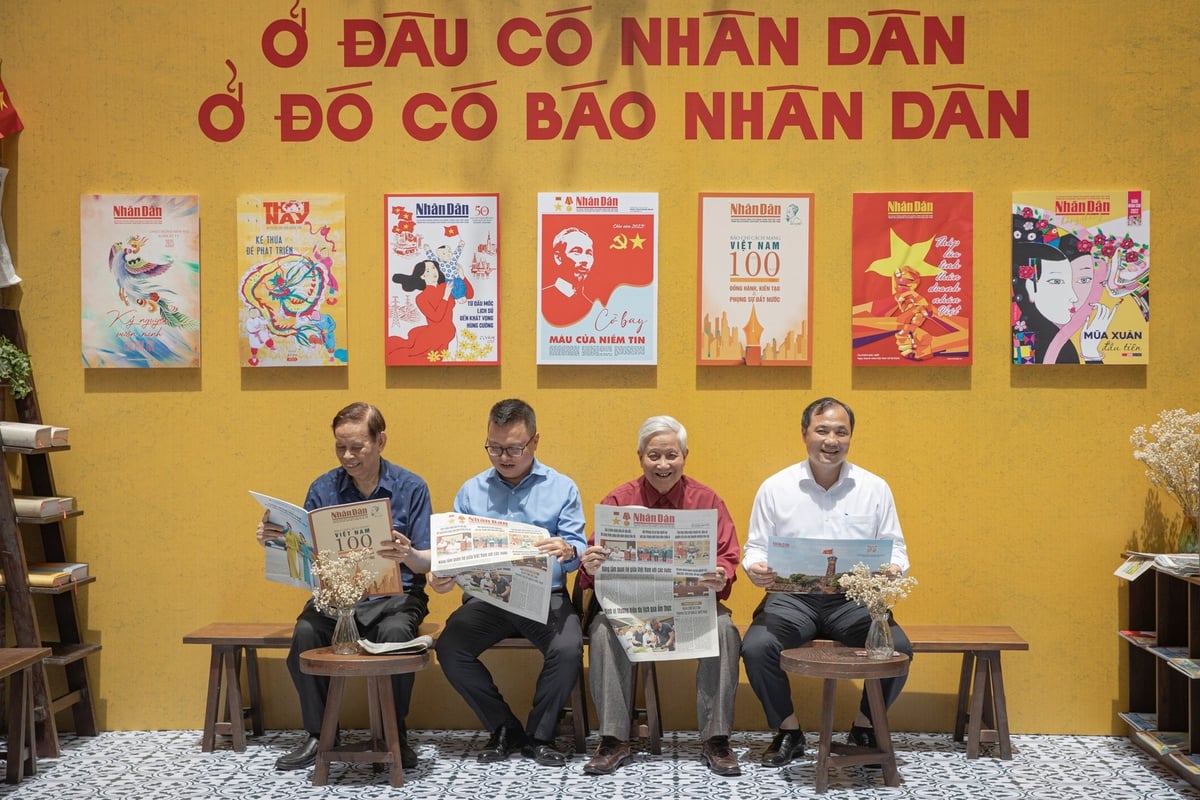 Không gian đọc báo Nhân dân. Ảnh: Báo Nhân dân. Không gian đọc báo Nhân dân. Ảnh: Báo Nhân dân.