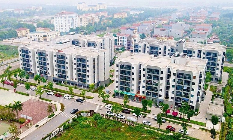 Tình trạng mua đi bán lại, tạo 'sóng' giá nhà xuất hiện tại nhiều địa phương, đặc biệt ở các khu vực ven đô và đang có quy hoạch phát triển. Ảnh: Thời báo Tài chính Việt Nam. Tình trạng mua đi bán lại, tạo 'sóng' giá nhà xuất hiện tại nhiều địa phương, đặc biệt ở các khu vực ven đô và đang có quy hoạch phát triển. Ảnh: Thời báo Tài chính Việt Nam.