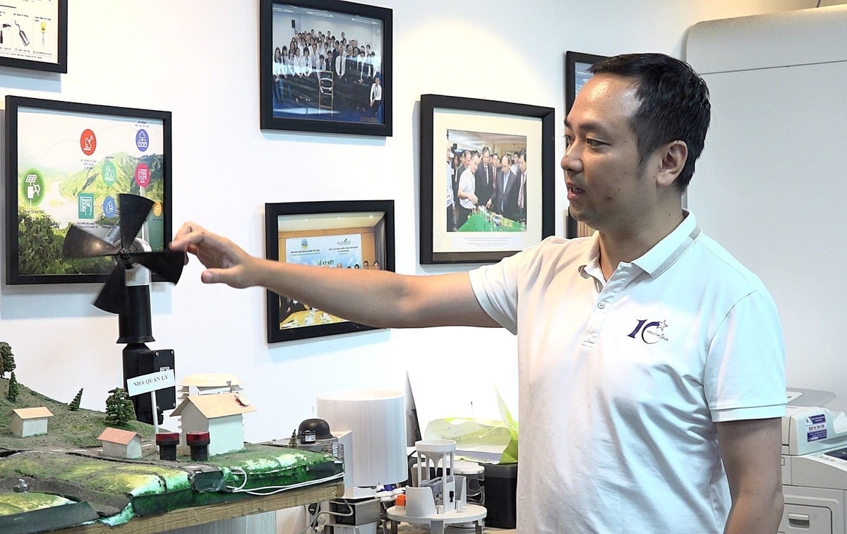 Theo ông Nguyễn Ngọc Quang, WeatherPlus đã xây dựng mạng lưới trạm quan trắc tự động trải dài khắp các vùng sản xuất nông nghiệp trọng điểm trên cả nước. Ảnh: Phạm Hiếu. Theo ông Nguyễn Ngọc Quang, WeatherPlus đã xây dựng mạng lưới trạm quan trắc tự động trải dài khắp các vùng sản xuất nông nghiệp trọng điểm trên cả nước. Ảnh: Phạm Hiếu.