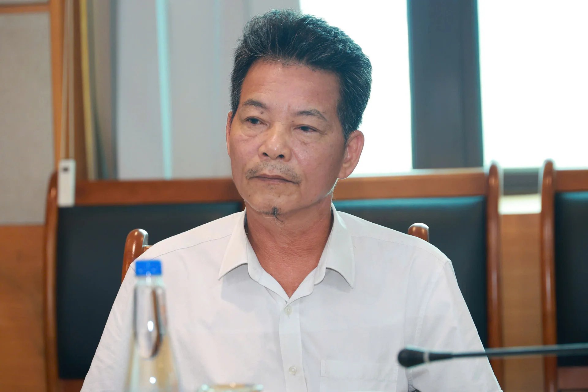 Ông Nguyễn Văn Thắng, Đại diện Hợp tác xã Chăn nuôi Hòa Mỹ (Hà Nội) cho hay, ASF là mối nguy lớn nhất, khiến người chăn nuôi 'trắng tay' nếu gặp phải. Ảnh: Hồng Thắm. Ông Nguyễn Văn Thắng, Đại diện Hợp tác xã Chăn nuôi Hòa Mỹ (Hà Nội) cho hay, ASF là mối nguy lớn nhất, khiến người chăn nuôi 'trắng tay' nếu gặp phải. Ảnh: Hồng Thắm.