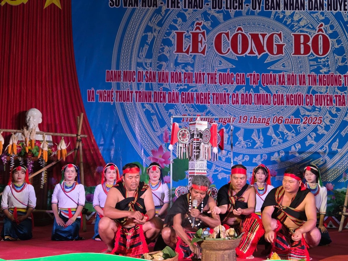 Lễ Tết Ngã Rạ - nghi lễ cầu mùa độc đáo của người Cor. Ảnh: Võ Hà. Lễ Tết Ngã Rạ - nghi lễ cầu mùa độc đáo của người Cor. Ảnh: Võ Hà.