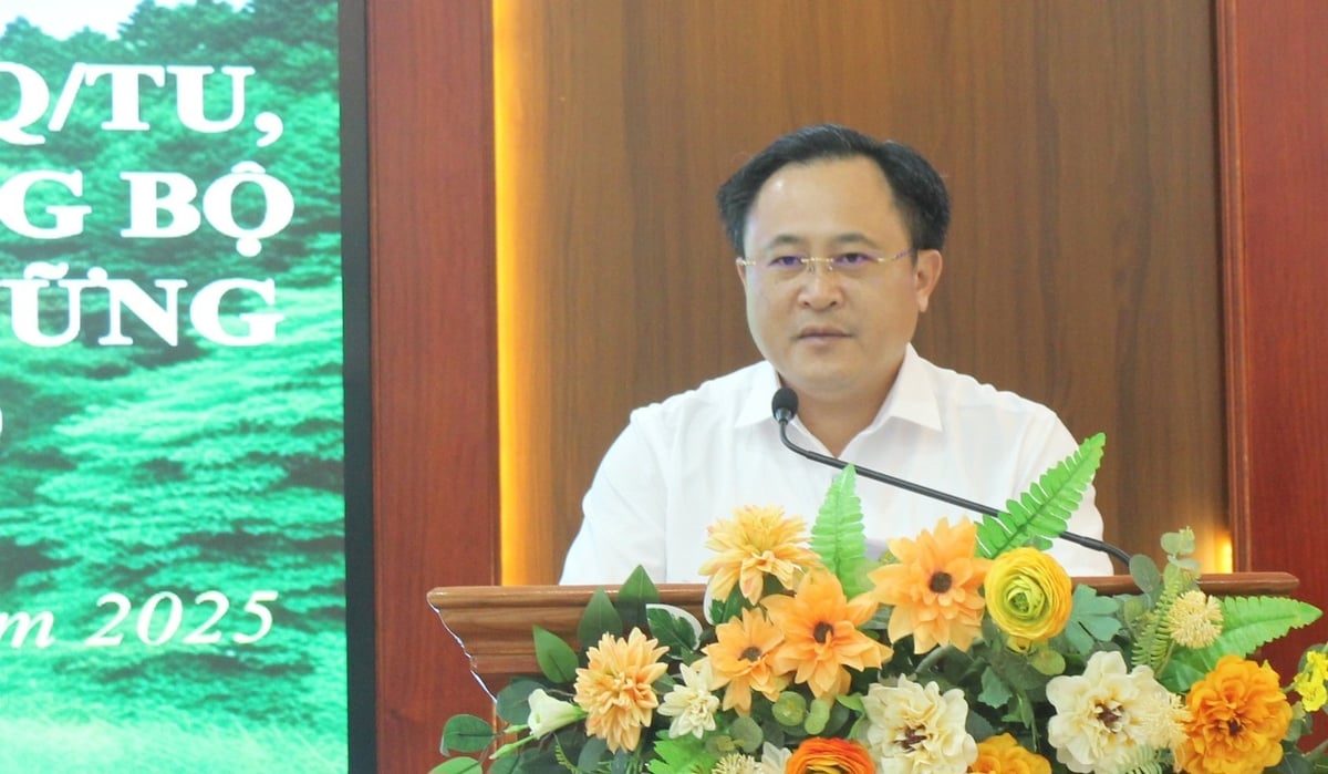 Phó Chủ tịch UBND tỉnh Lạng Sơn Lương Trọng Quỳnh phát biểu chỉ đạo tại Hội nghị. Ảnh: Hoàng Nghĩa. Phó Chủ tịch UBND tỉnh Lạng Sơn Lương Trọng Quỳnh phát biểu chỉ đạo tại Hội nghị. Ảnh: Hoàng Nghĩa.