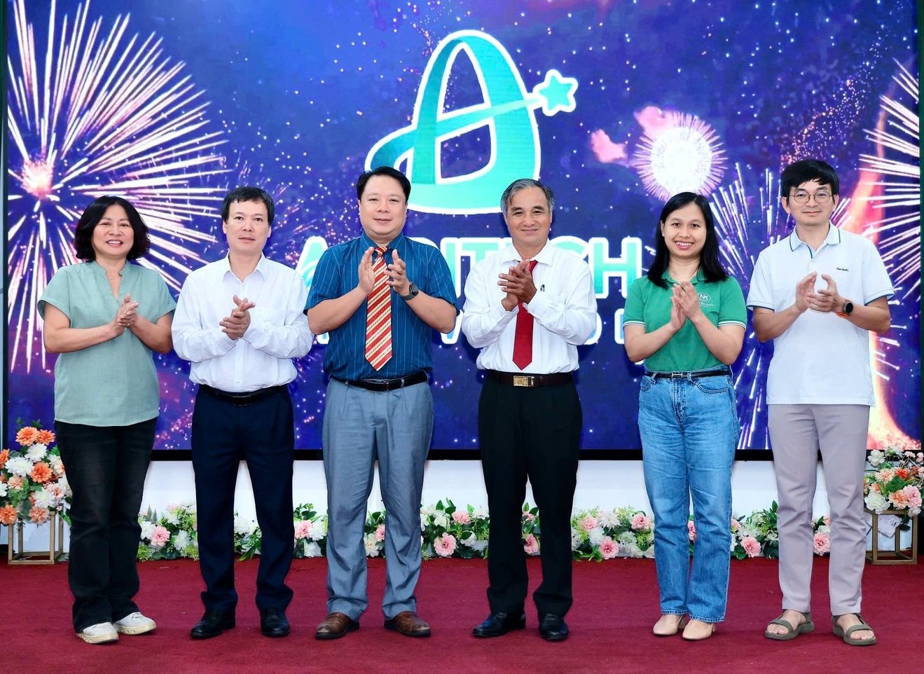 Ban tổ chức nhấn mạnh sẽ ưu tiên các dự án đã có sản phẩm cụ thể và khuyến khích các dự án sử dụng công nghệ tiên tiến, mới áp dụng tại Việt Nam hoặc được cải tiến, đổi mới sáng tạo phù hợp với điều kiện trong nước. Ảnh: AHTP. Ban tổ chức nhấn mạnh sẽ ưu tiên các dự án đã có sản phẩm cụ thể và khuyến khích các dự án sử dụng công nghệ tiên tiến, mới áp dụng tại Việt Nam hoặc được cải tiến, đổi mới sáng tạo phù hợp với điều kiện trong nước. Ảnh: AHTP.