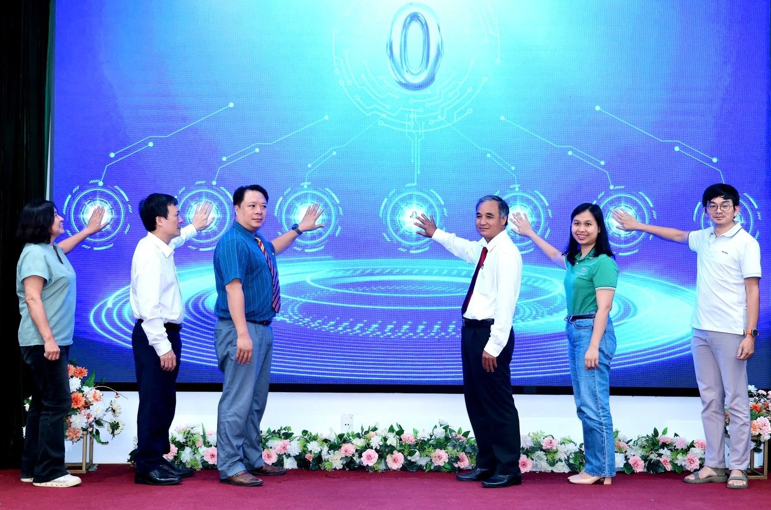 Ban Quản lý Khu Nông nghiệp công nghệ cao TP.HCM mong muốn phát hiện và ươm tạo những ý tưởng khởi nghiệp, đổi mới sáng tạo tiềm năng trong lĩnh vực nông nghiệp công nghệ cao. Ảnh: AHTP. Ban Quản lý Khu Nông nghiệp công nghệ cao TP.HCM mong muốn phát hiện và ươm tạo những ý tưởng khởi nghiệp, đổi mới sáng tạo tiềm năng trong lĩnh vực nông nghiệp công nghệ cao. Ảnh: AHTP.