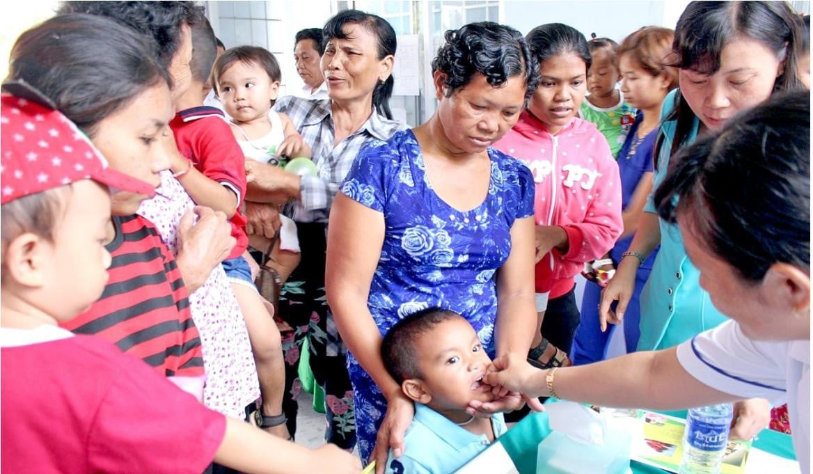 Tỉnh Trà Vinh luôn đảm bảo người nghèo, cận nghèo được hỗ trợ, tiếp cận dịch vụ y tế. Ảnh: Lê Hùng. Tỉnh Trà Vinh luôn đảm bảo người nghèo, cận nghèo được hỗ trợ, tiếp cận dịch vụ y tế. Ảnh: Lê Hùng.