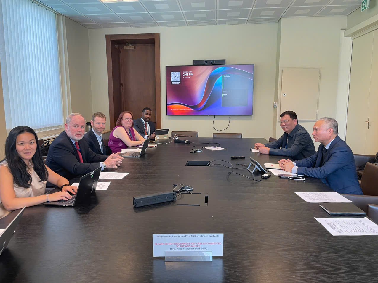 Đoàn Việt Nam tại một phiên họp song phương tại Geneva, Thuỵ Sĩ, tháng 6/2025. Ảnh: SPS Vietnam. Đoàn Việt Nam tại một phiên họp song phương tại Geneva, Thuỵ Sĩ, tháng 6/2025. Ảnh: SPS Vietnam.