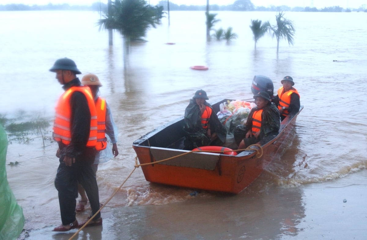 Công tác phòng ngừa, ứng phó, khắc phục hậu quả thiên tai cần được xác định là nhiệm vụ quan trọng, thường xuyên của cả hệ thống chính trị và toàn xã hội. Ảnh: Phạm Hiếu. Công tác phòng ngừa, ứng phó, khắc phục hậu quả thiên tai cần được xác định là nhiệm vụ quan trọng, thường xuyên của cả hệ thống chính trị và toàn xã hội. Ảnh: Phạm Hiếu.