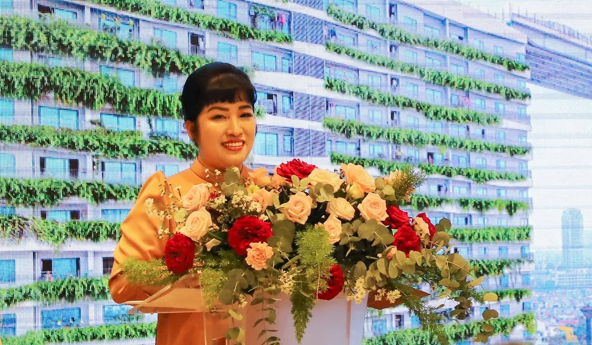 Bà Lưu Thị Thanh Mẫu - CEO Phuc Khang Corporation, Phó Chủ tịch Thường trực Hội Doanh nghiệp Xanh TP.HCM (HGBA) chia sẻ tại sự kiện. Ảnh: Phuc Khang Corporation.