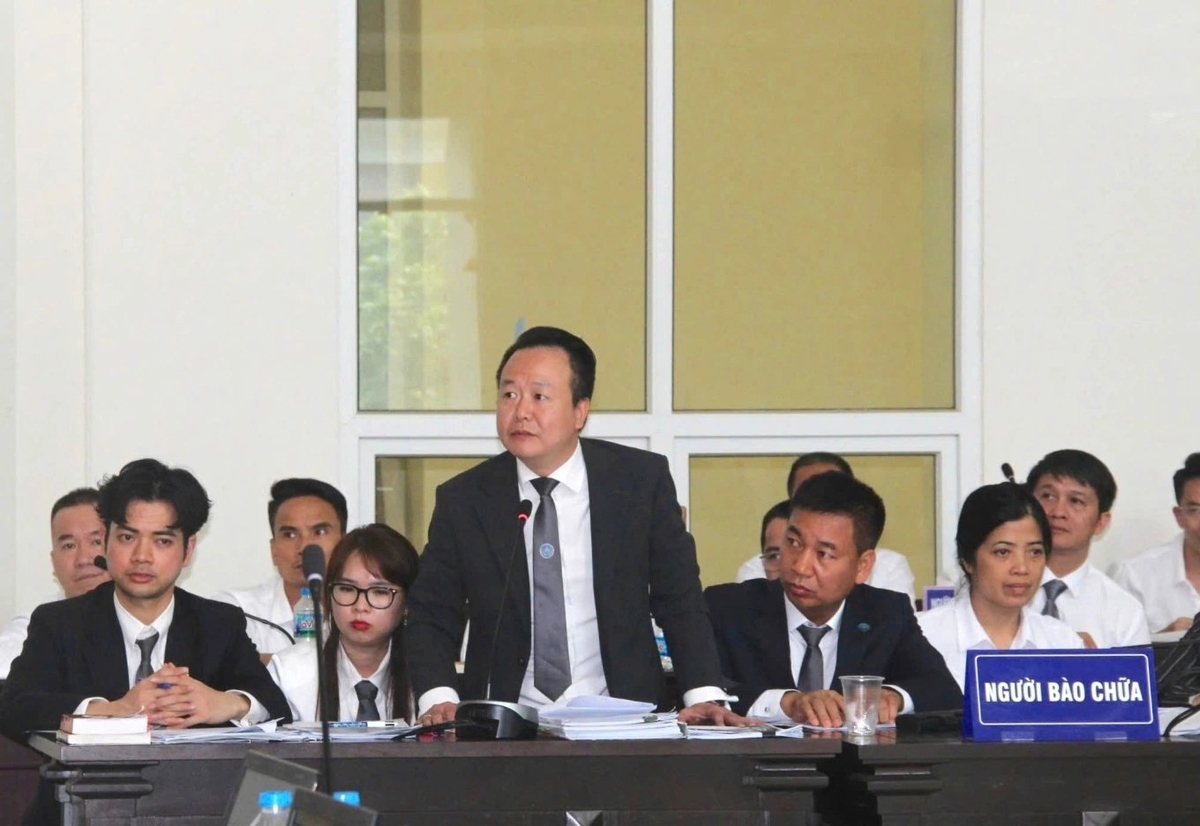 Luật sư Nguyễn Trọng Nghĩa thuộc 7 luật sư bào chữa cho ông Trịnh Văn Quyết trong phiên phúc thẩm. Ảnh: Danh Lam. Luật sư Nguyễn Trọng Nghĩa thuộc 7 luật sư bào chữa cho ông Trịnh Văn Quyết trong phiên phúc thẩm. Ảnh: Danh Lam.