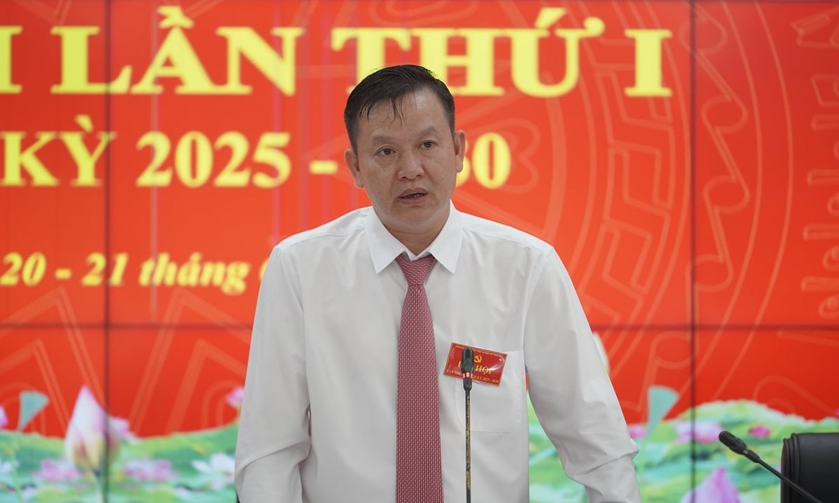 Đồng chí Huỳnh Tấn Đạt, Bí thư Đảng ủy, Cục trưởng Cục Trồng trọt và Bảo vệ thực vật phát biểu tại đại hội. Ảnh: Bảo Thắng. Đồng chí Huỳnh Tấn Đạt, Bí thư Đảng ủy, Cục trưởng Cục Trồng trọt và Bảo vệ thực vật phát biểu tại đại hội. Ảnh: Bảo Thắng.