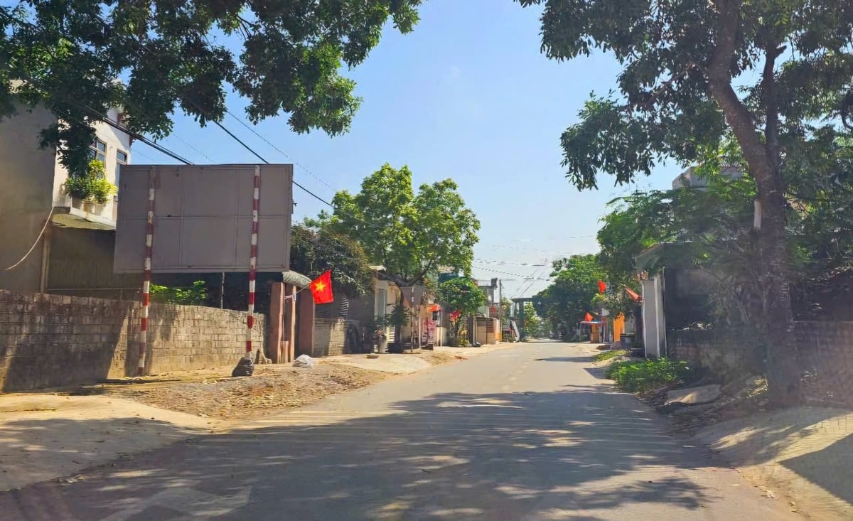 Hạ tầng giao thông tại phường Quảng Vinh được đầu tư bài bản. Ảnh: Quốc Toản. Hạ tầng giao thông tại phường Quảng Vinh được đầu tư bài bản. Ảnh: Quốc Toản.
